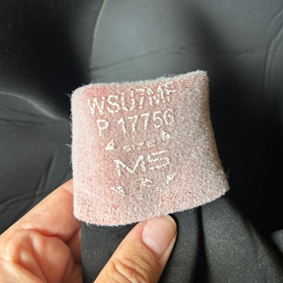 Men’s Ripcurl Wet Suit - Picture 6 of 7